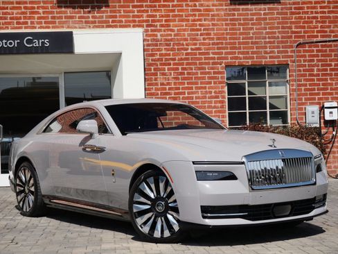 Certified 2024 Rolls-Royce Spectre w/ Leather Finishing Pack AWD/4WD image 20