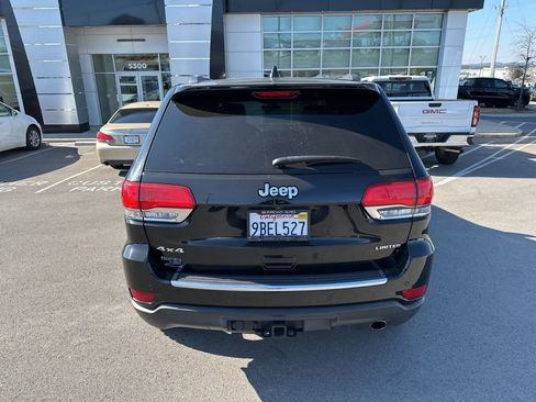 Used 2018 Jeep Grand Cherokee Limited image 10