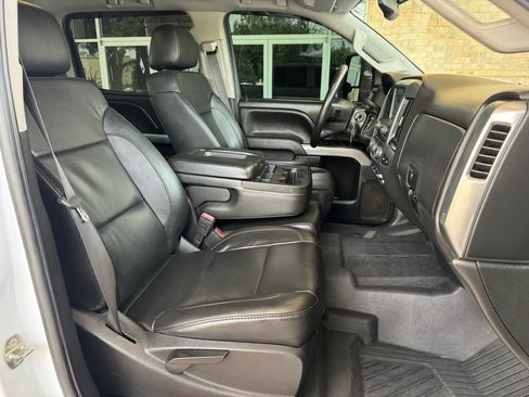 Used 2018 Chevrolet Silverado 3500 LT w/ LT Convenience Package AWD/4WD image 28