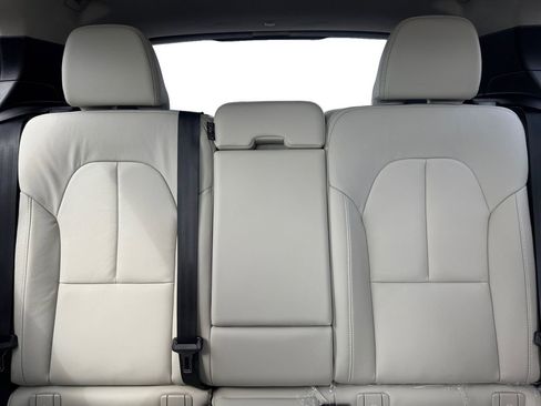 New 2026 Volvo XC40 B5 Ultra w/ Climate Package image 22