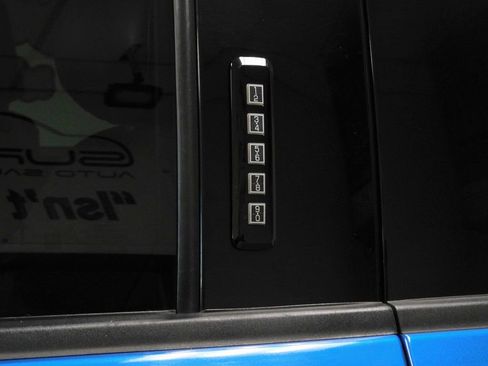 Used 2021 Ford F150 Lariat w/ Equipment Group 502A High image 28