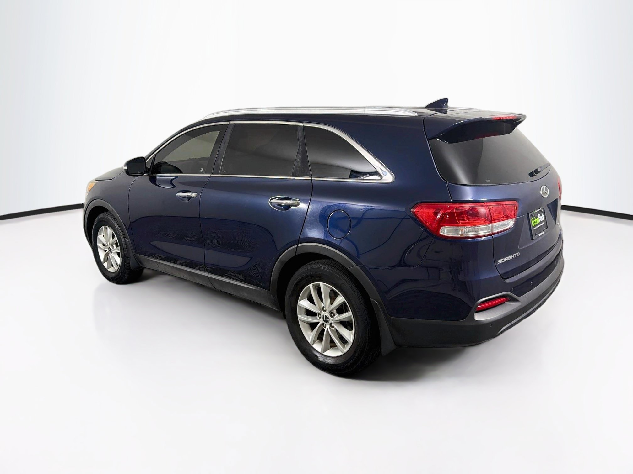 Used 2018 Kia Sorento FWD image 5