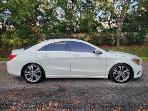 Used 2018 Mercedes-Benz CLA 250 image 5