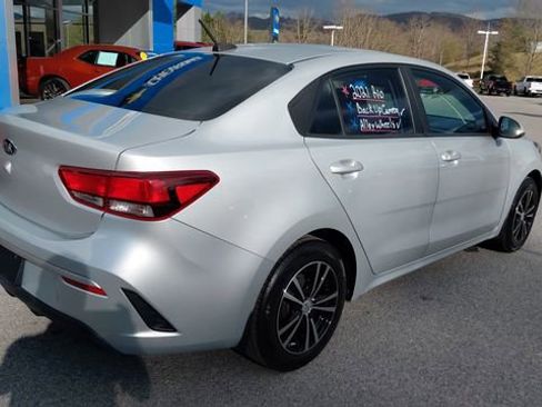 Used 2021 Kia Rio LX FWD image 4
