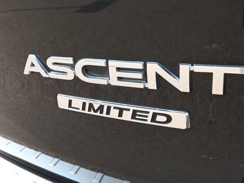 Used 2025 Subaru Ascent Limited AWD/4WD image 5