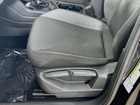 Used 2018 Volkswagen Tiguan S AWD/4WD image 18