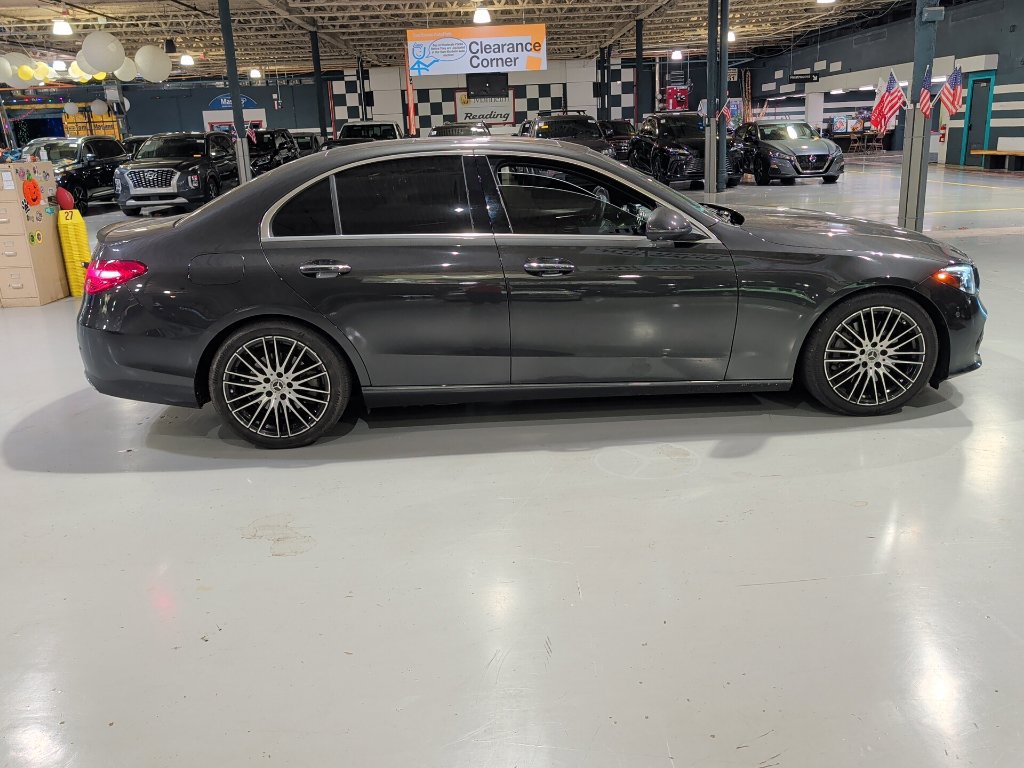 Used 2022 Mercedes-Benz C 300 4MATIC Sedan image 11