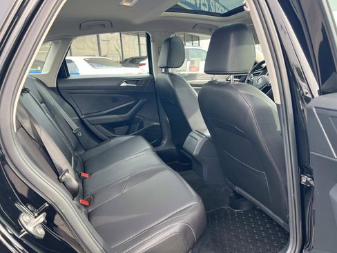 Used 2020 Volkswagen Jetta SE image 28