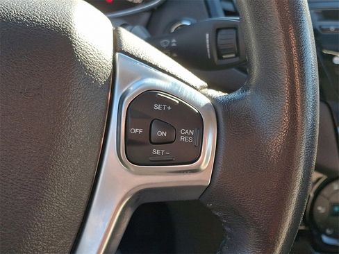 Used 2017 Ford Fiesta Titanium image 25