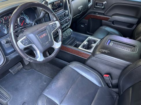Used 2018 GMC Sierra 1500 SLT w/ SLT Premium Package image 10