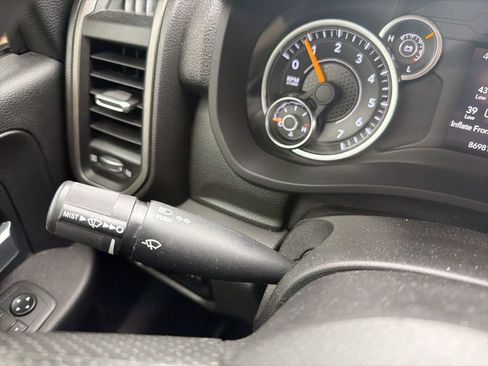 Used 2019 RAM 2500 Tradesman AWD/4WD image 24