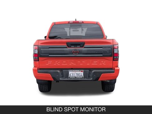 Used 2025 Nissan Frontier PRO-4X AWD/4WD image 9