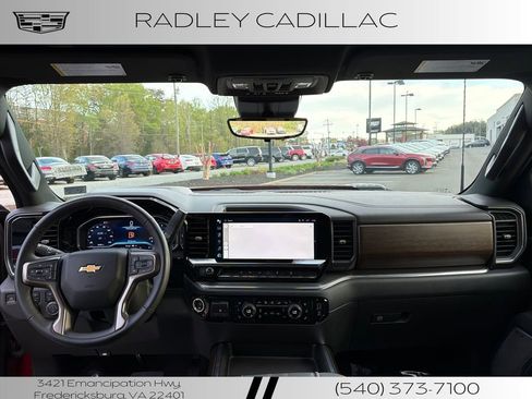 Used 2024 Chevrolet Silverado 2500 High Country w/ High Country Premium Package image 12
