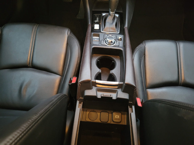 Used 2018 MAZDA MAZDA3 Touring FWD image 33
