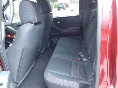 Used 2023 Nissan Frontier Pro-X w/ Technology Package image 12