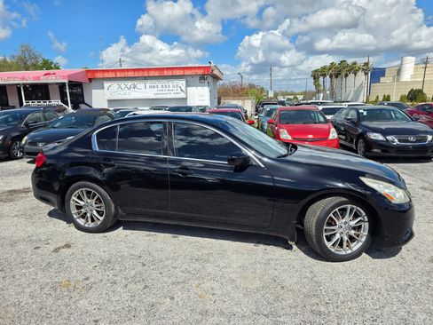 Used 2012 INFINITI G37 Journey w/ Premium Pkg image 7