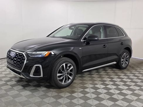 Certified 2024 Audi Q5 2.0T Premium Plus AWD/4WD image 3