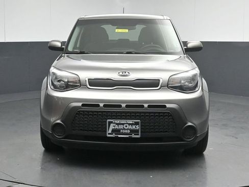 Used 2016 Kia Soul w/ Convenience Package FWD image 2