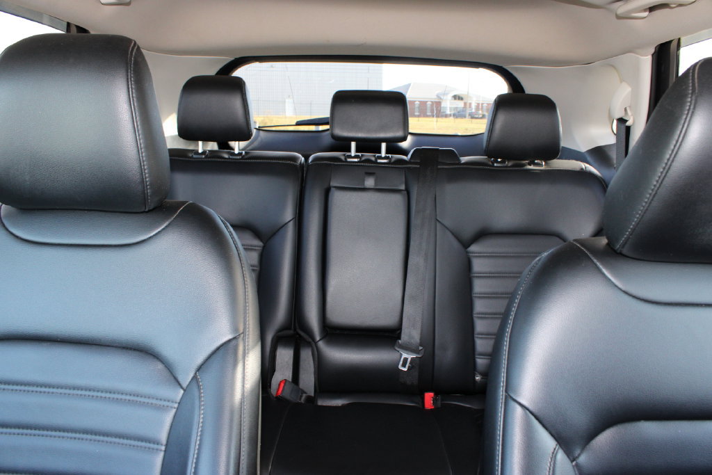 Used 2020 Ford Edge SEL FWD image 13
