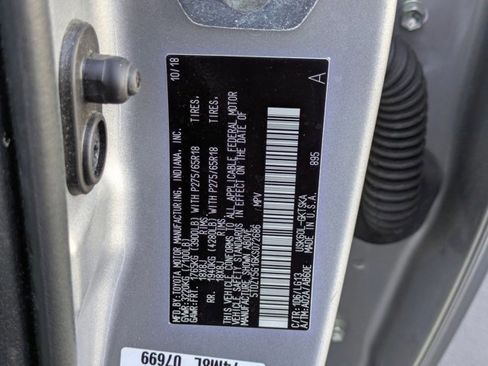 Used 2019 Toyota Sequoia SR5 image 25