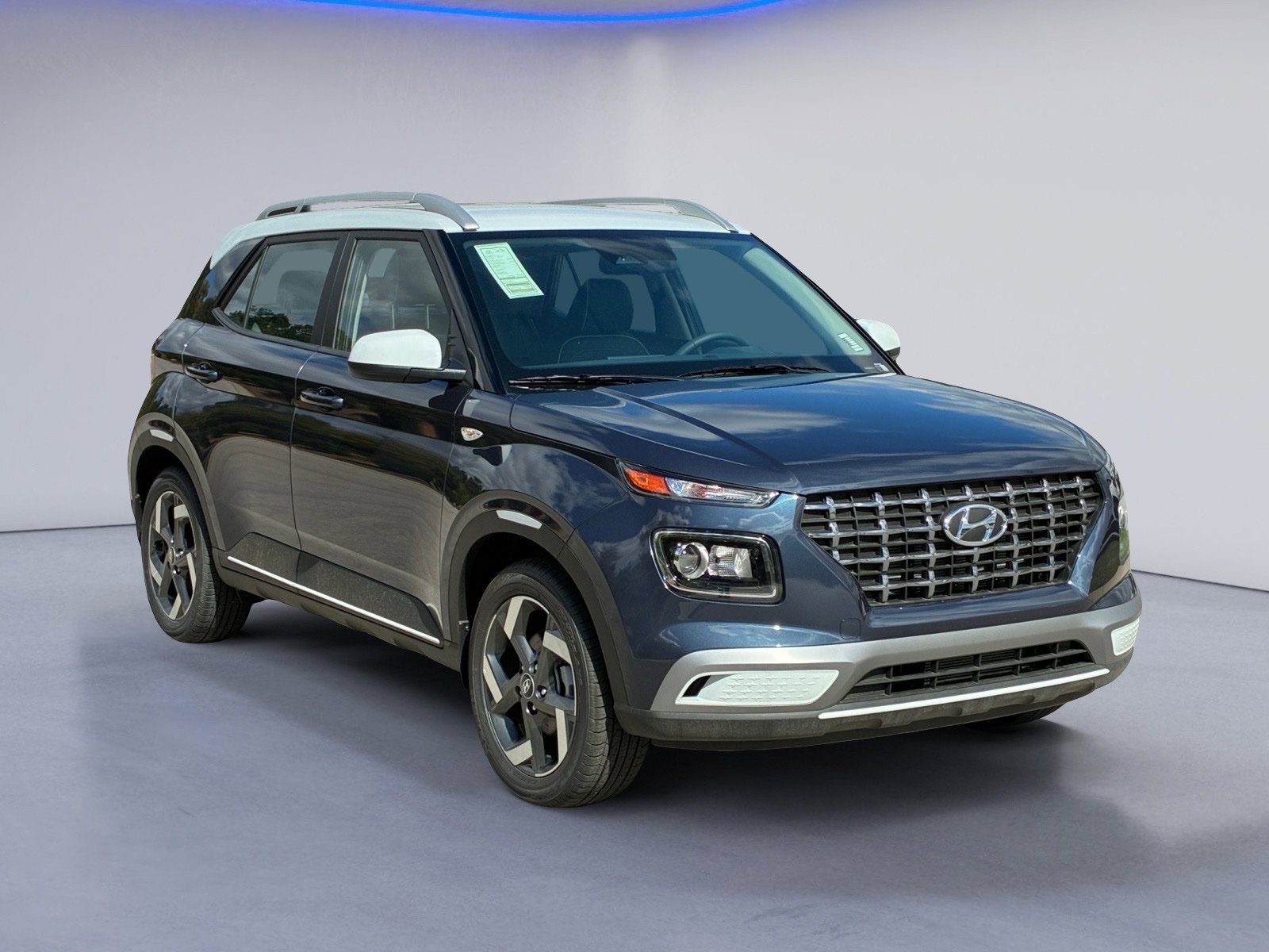 New 2026 Hyundai Venue SEL FWD image 5