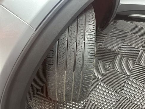 Used 2022 Ford Explorer Platinum w/ Equipment Group 601A image 43