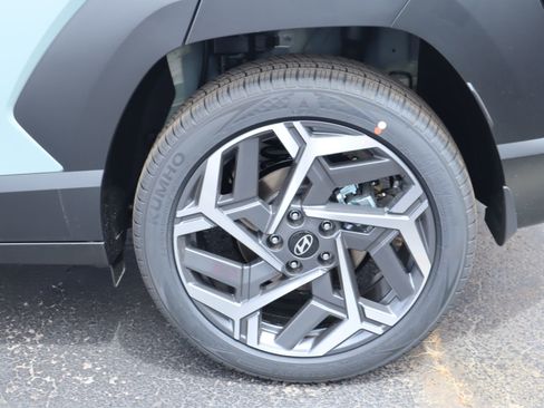 New 2026 Hyundai Kona SEL Premium FWD image 17