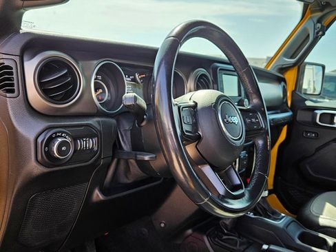 Used 2019 Jeep Wrangler Unlimited Sport S image 9