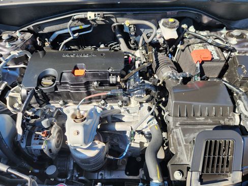 Certified 2024 Honda HR-V LX image 17