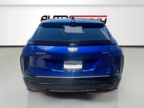 Used 2024 Cadillac Lyriq Tech RWD image 6