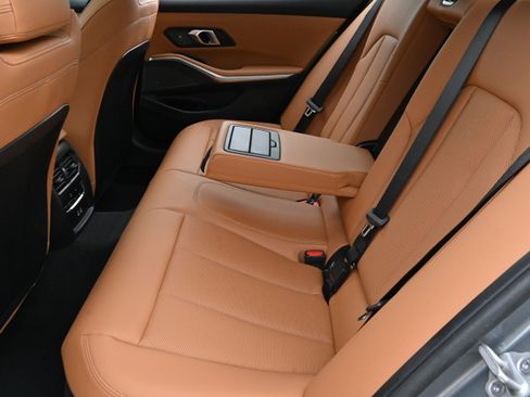 Certified 2025 BMW M340i RWD image 10