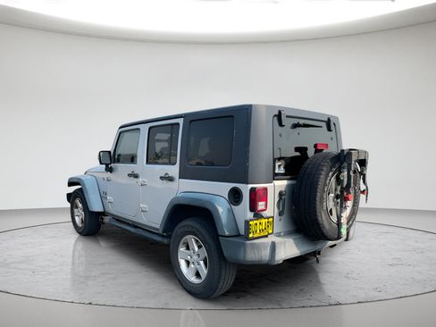 Used 2008 Jeep Wrangler Unlimited X AWD/4WD image 5