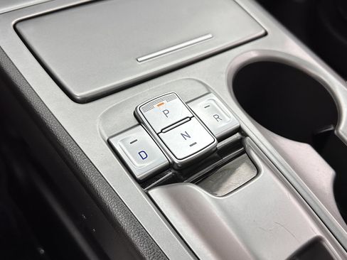 Used 2023 Hyundai Kona SEL image 18