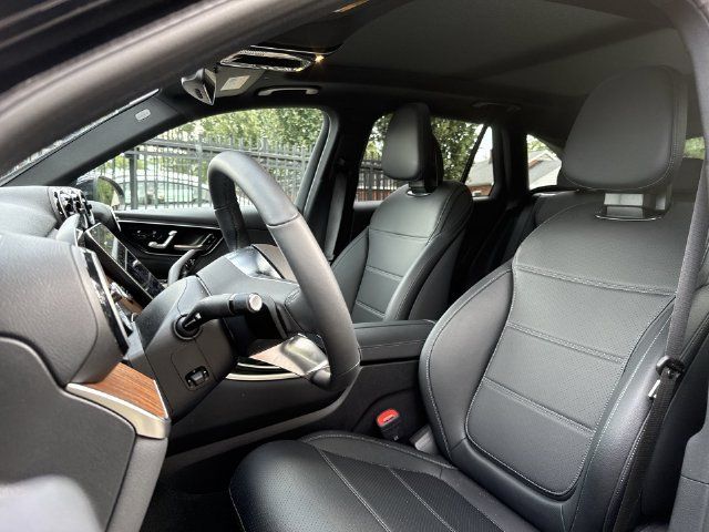 Used 2026 Mercedes-Benz GLC 300 4MATIC image 14