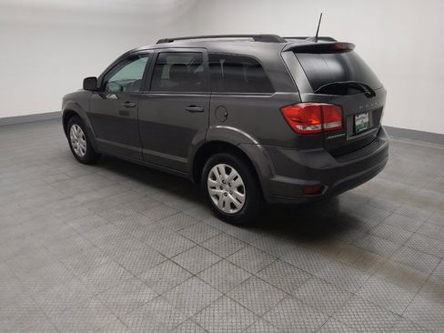 Used 2019 Dodge Journey SE w/ Connectivity Group FWD image 3