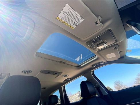 Certified 2022 Kia Telluride EX w/ EX Premium Package image 17