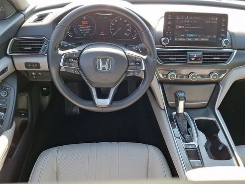 Used 2018 Honda Accord EX-L image 9