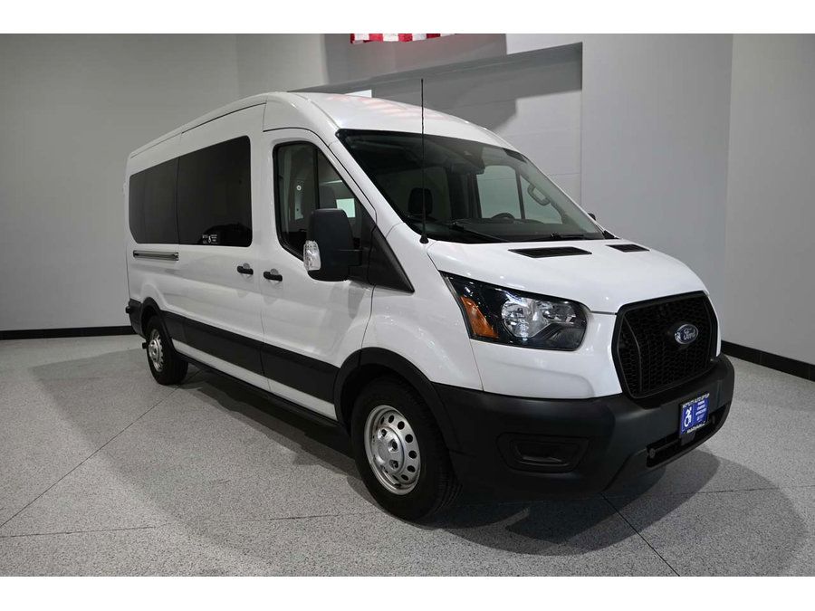 Used 2023 Ford Transit 350 XL AWD/4WD image 3