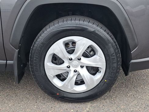 Certified 2024 Toyota RAV4 LE AWD/4WD image 28