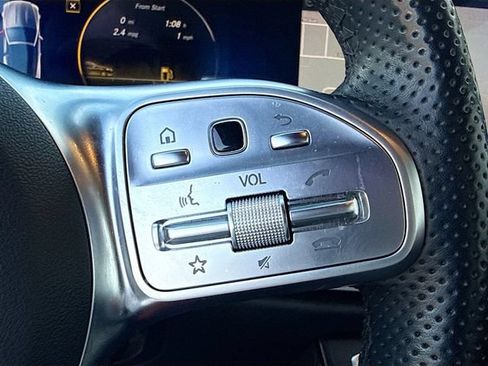 Used 2020 Mercedes-Benz E 450 Cabriolet image 36