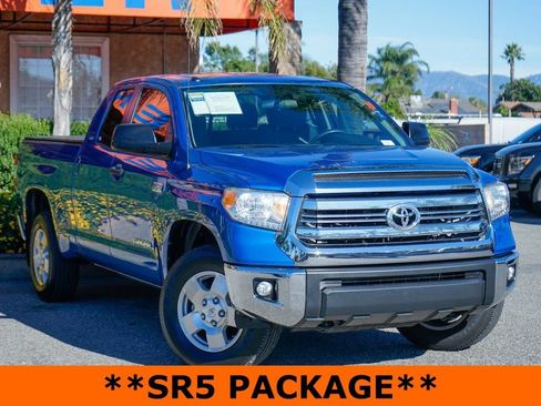 Used 2016 Toyota Tundra SR5 image 2