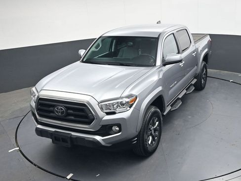Used 2021 Toyota Tacoma SR5 image 19