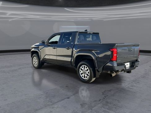 Used 2024 Toyota Tacoma SR5 image 4