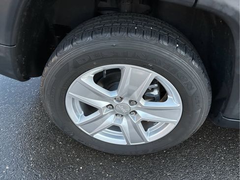 Used 2022 Jeep Compass Latitude w/ Convenience Group image 25