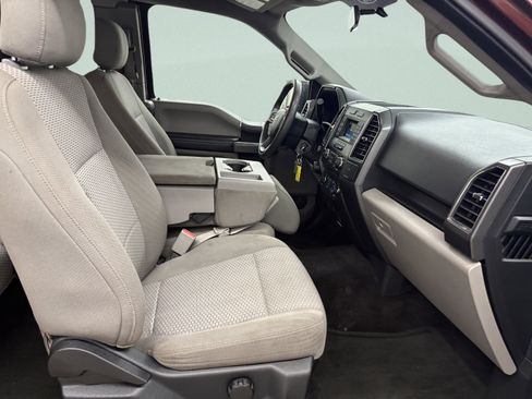 Used 2017 Ford F150 XLT w/ Trailer Tow Package image 21