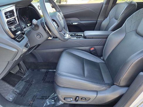 Used 2024 Lexus RX 350 FWD w/ Technology Package image 15