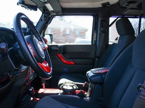 Used 2016 Jeep Wrangler Unlimited Sport w/ Quick Order Package 24S image 11