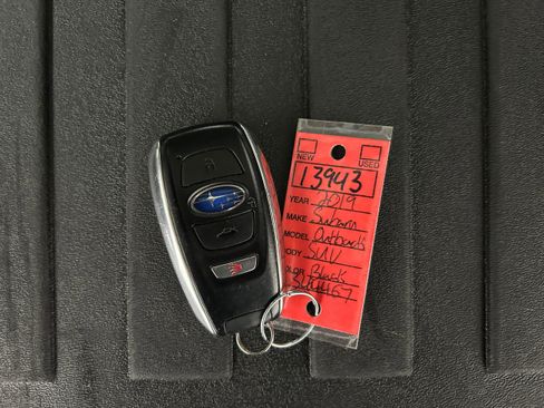 Used 2019 Subaru Outback 2.5i Limited w/ Popular Package #2 AWD/4WD image 39