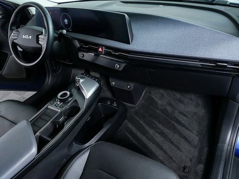 Used 2022 Kia EV6 Wind w/ Wind Technology Package image 20