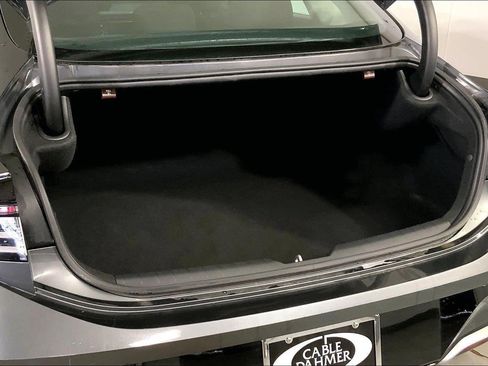 Used 2025 Hyundai Sonata SEL FWD image 4